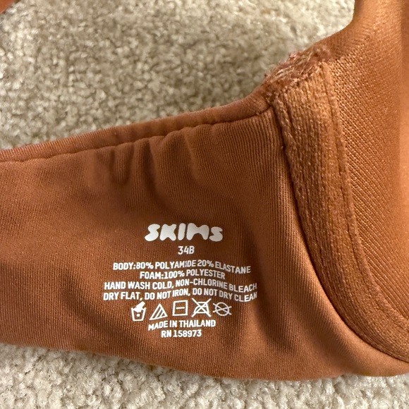 Skims bra - Picture 3 of 3